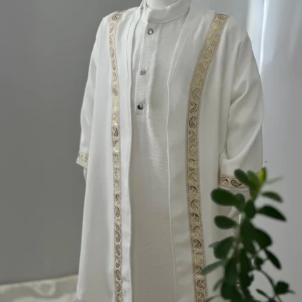 Altın Şerit İşlemeli Cübbe