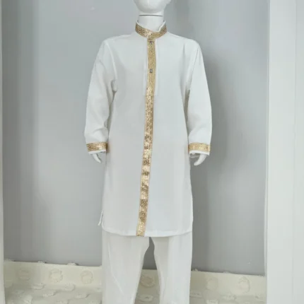 Altın Şeritli Beyaz Uzun Gömlek Beyaz Şalvar 2'li Umre Takımı 1