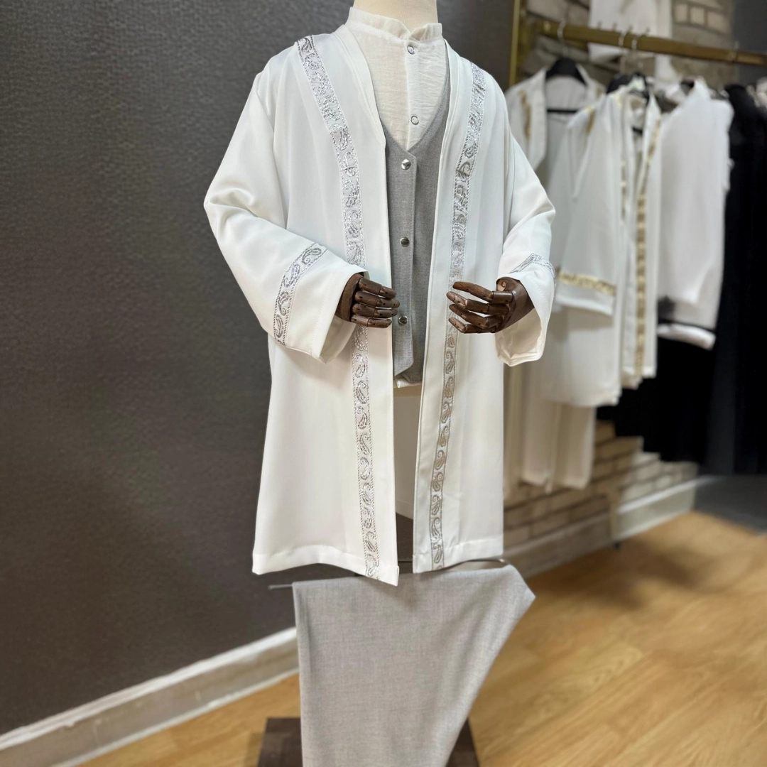 Kırık Beyaz Gri Yelek Şalvar Gömlek Cübbe 4'lü Takım Seti Kırık Beyaz Gri Yelek Şalvar Gömlek Cübbe 4'lü Takım Seti